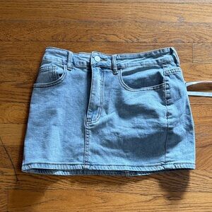 SHEIN Light Blue Denim Mini Skirt